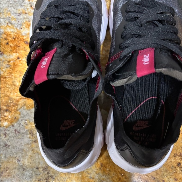 Nike Renew size 9 - Picture 5 of 9